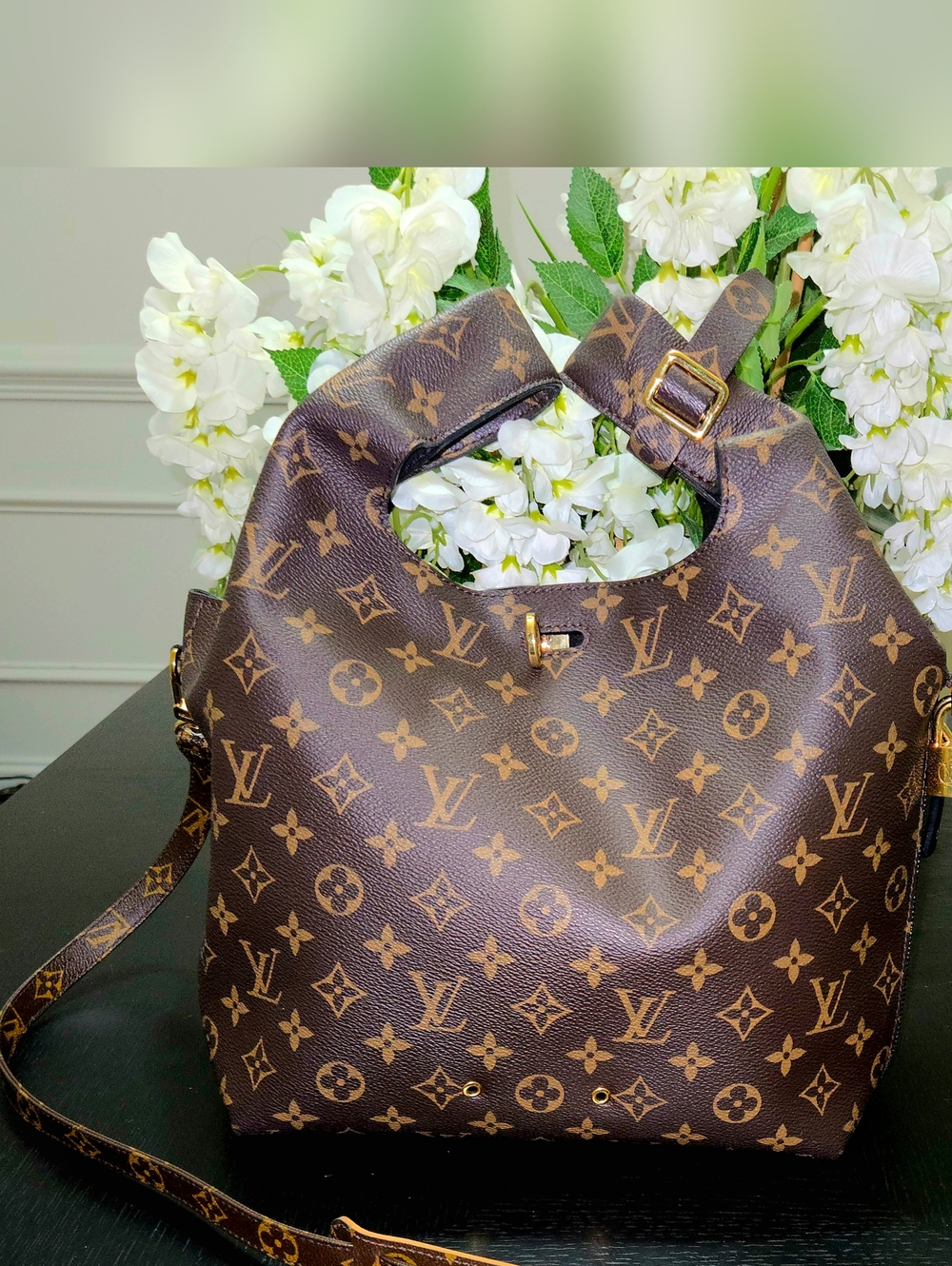 Louis Vuitton Atlantis Brown Monogram PM